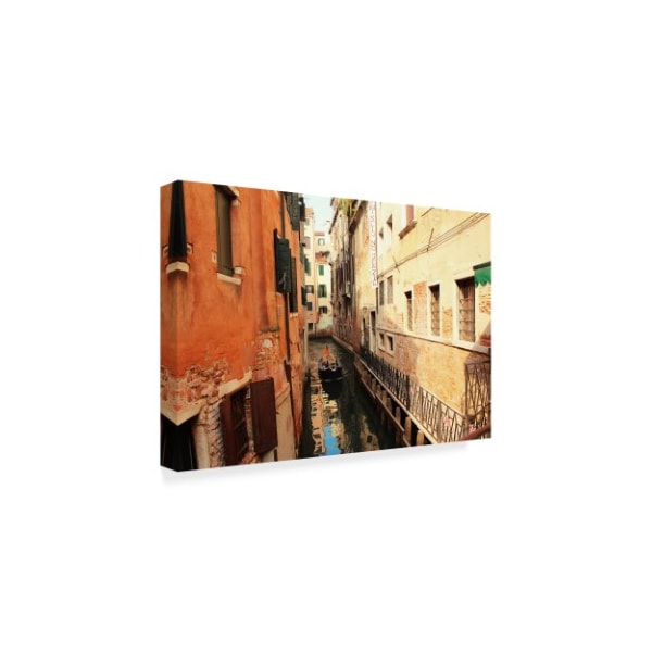 Les Mumm 'Delivery In Venice' Canvas Art,30x47